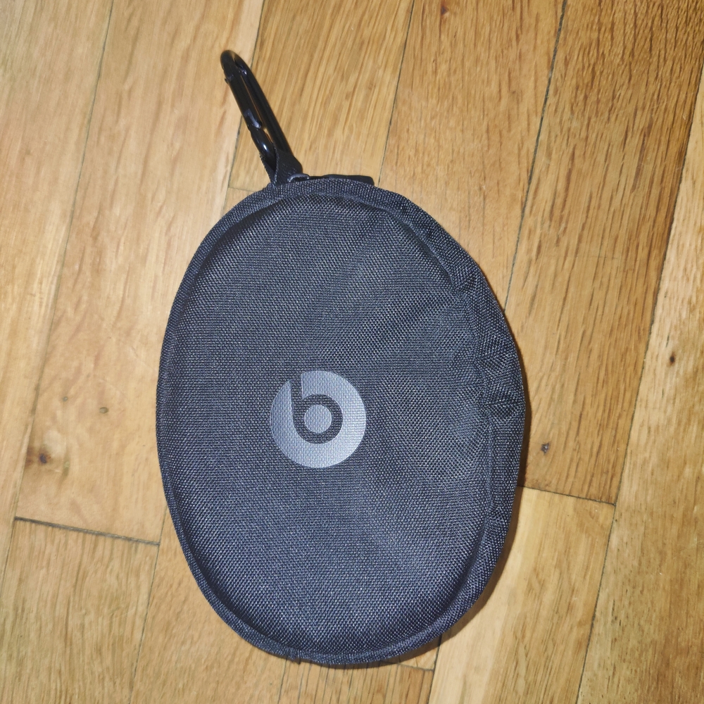 Beats Black Carrying Case